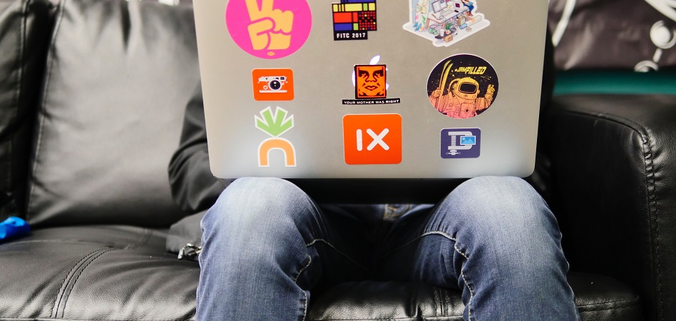 La clase media en España ‘encoge’ y sólo abarca a cinco de cada diez ‘millennials’